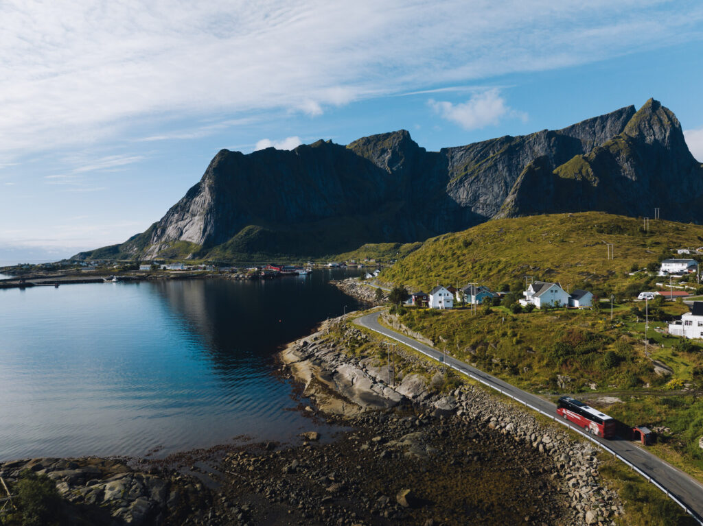 Reizen door Lofoten met openbaar vervoer